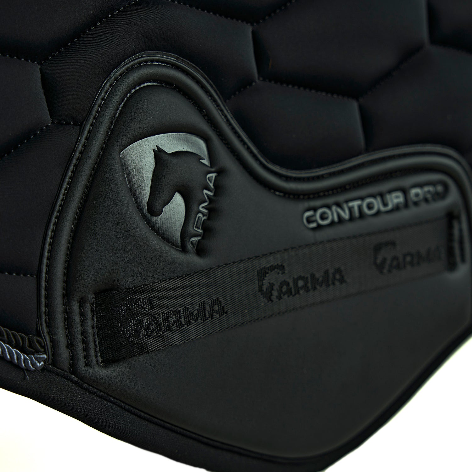 Shires ARMA Eltar Jump Saddlecloth #colour_black