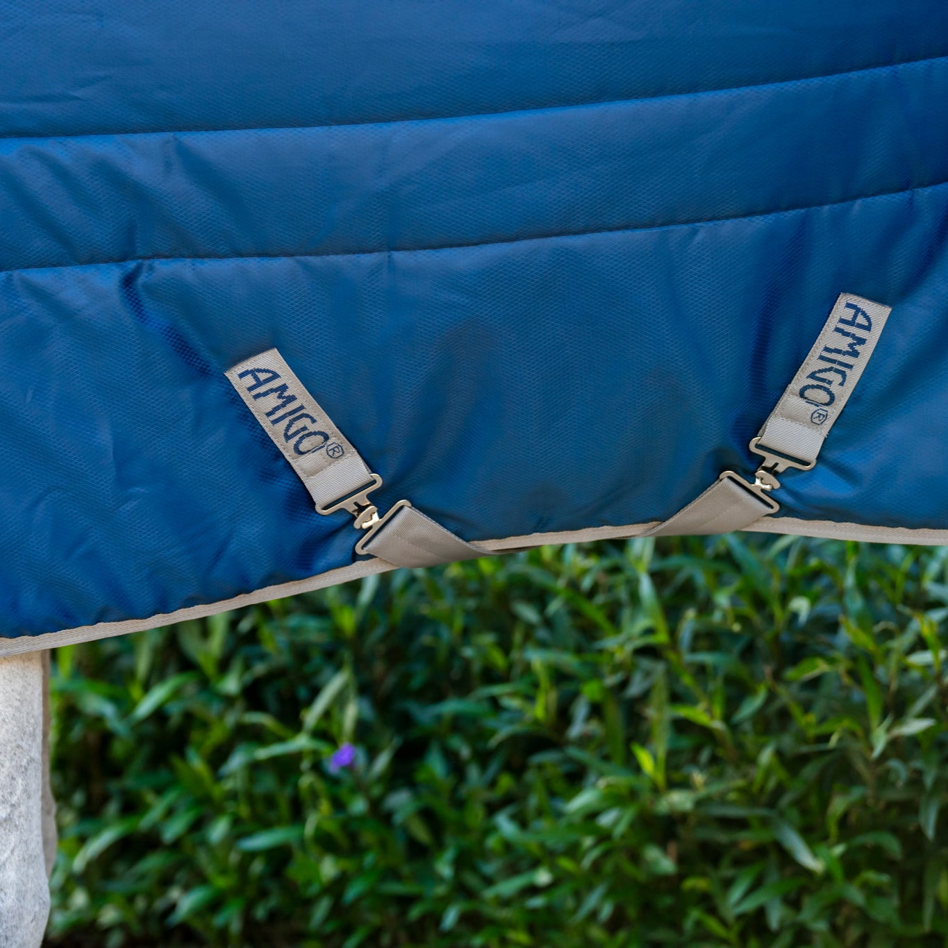 Horseware Ireland Amigo Ripstop Insulator 350g Stable Rug #colour_navy-titanium-grey