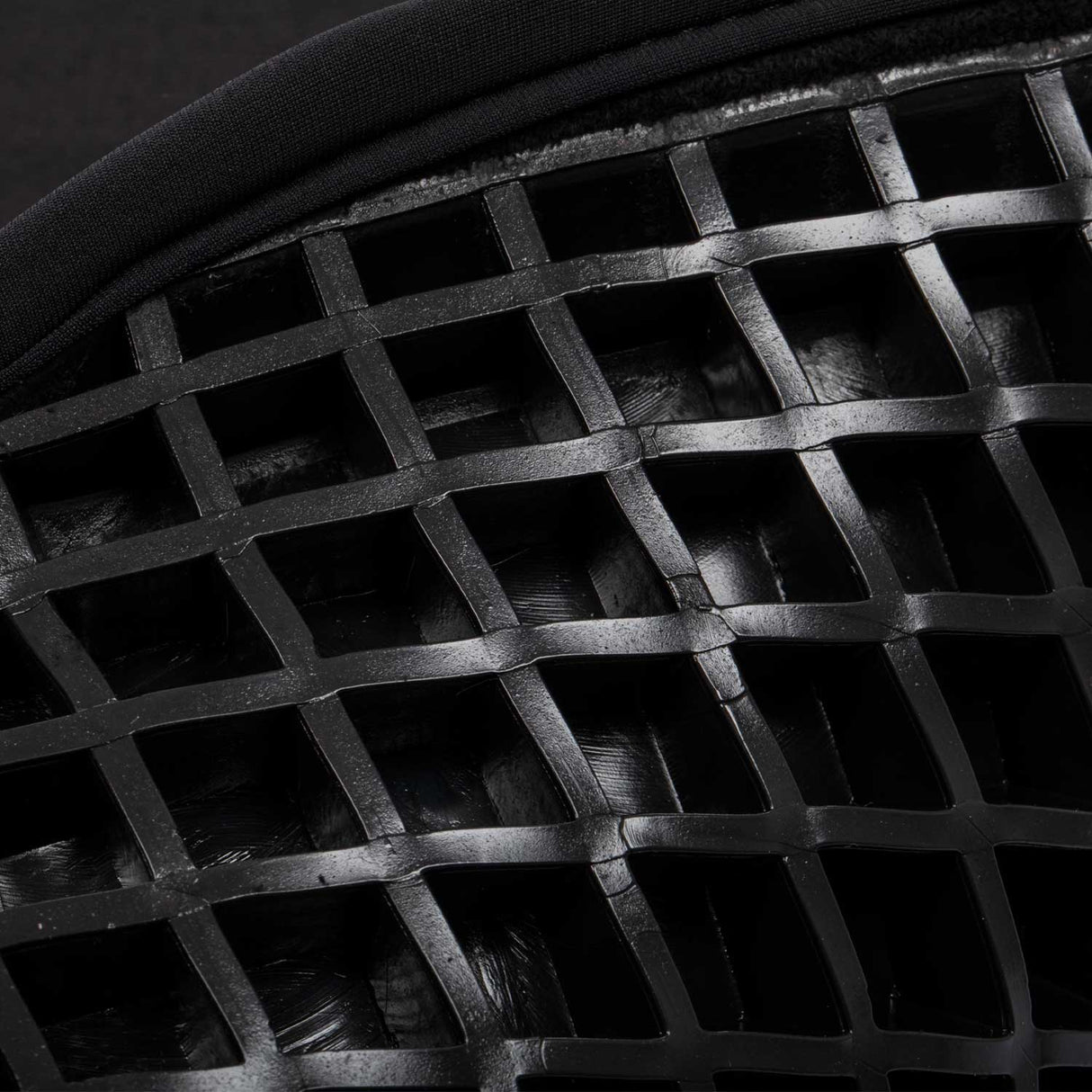 Acavallo Chair Seat Saver Classic Gel Suede #colour_black