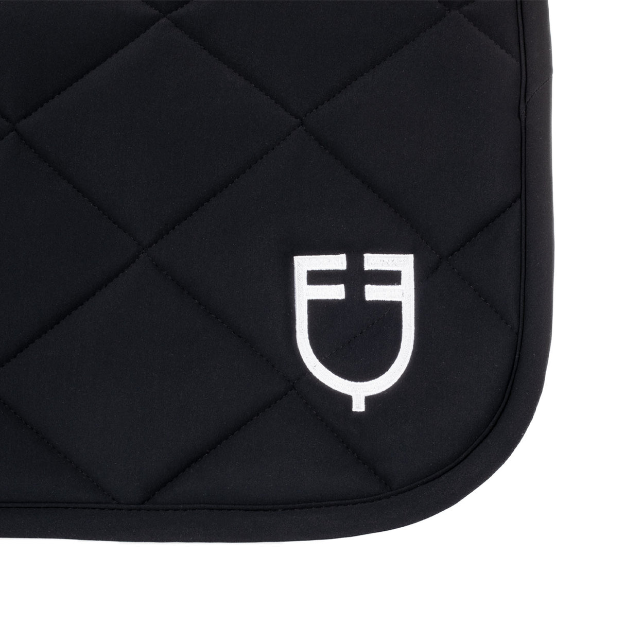 Dressage saddle pad in technical fabric