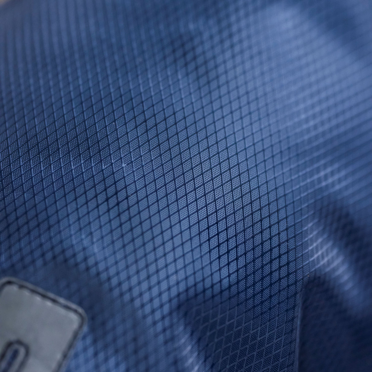 Horseware Ireland Ionic 50g Therapy Dog Coat #colour_imperial-blue-silver-navy