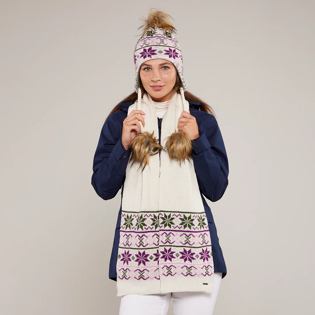 Toggi Weston Knitted Scarf #colour_winter-white