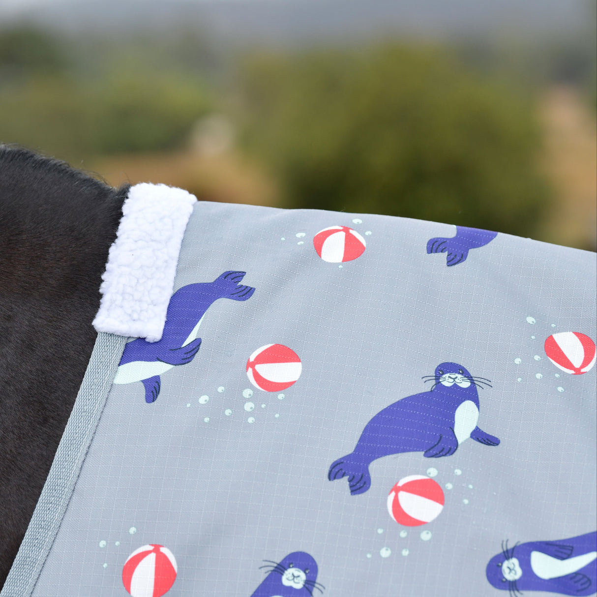 Weatherbeeta Comfitec Tyro Standard Neck Lite Plus Turnout Rug #colour_seal-print