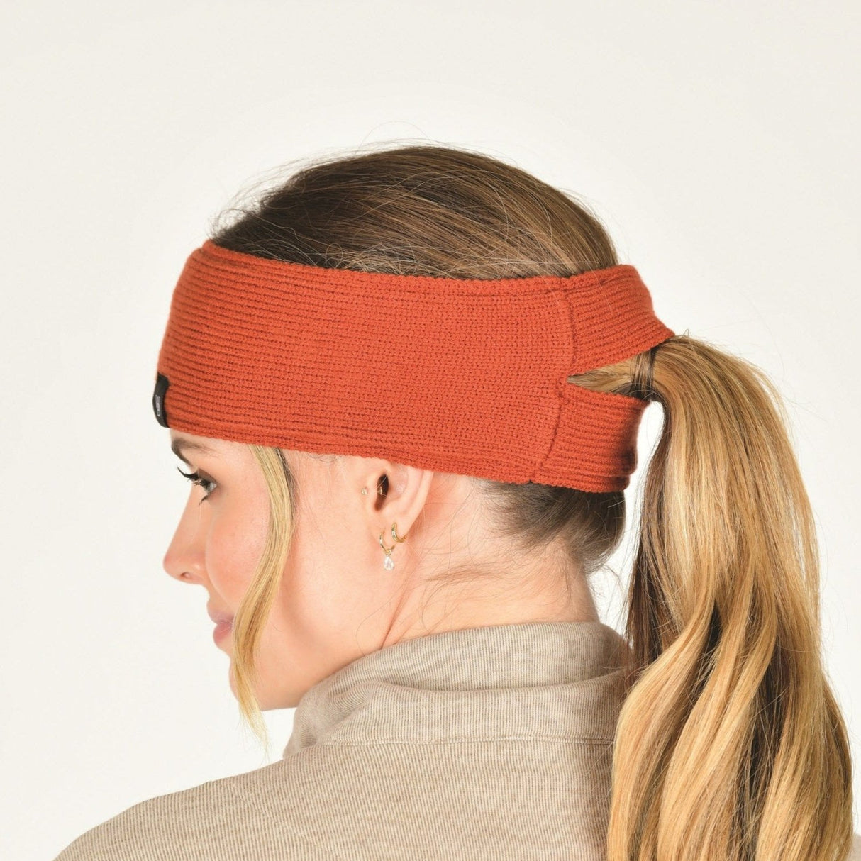 Weatherbeeta Adults Fleece Lined Ponytail Headband #colour_red-ochre