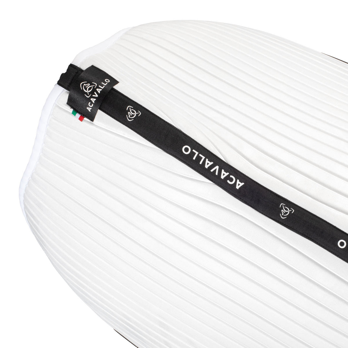 Sublime striped jumping saddle pad in technical fabric