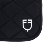 Dressage saddle pad in technical fabric