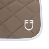 Dressage saddle pad with diamond quilting