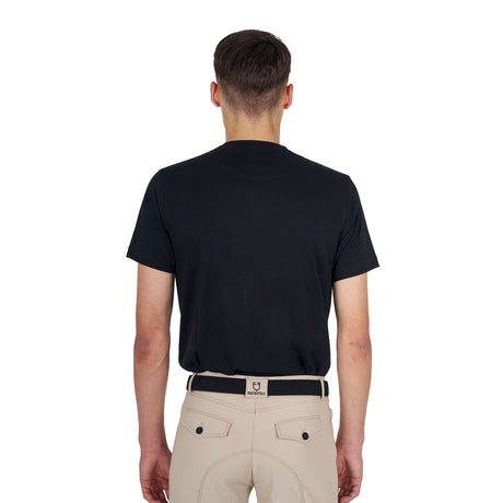 Men's basic T-shirt with chest lettering