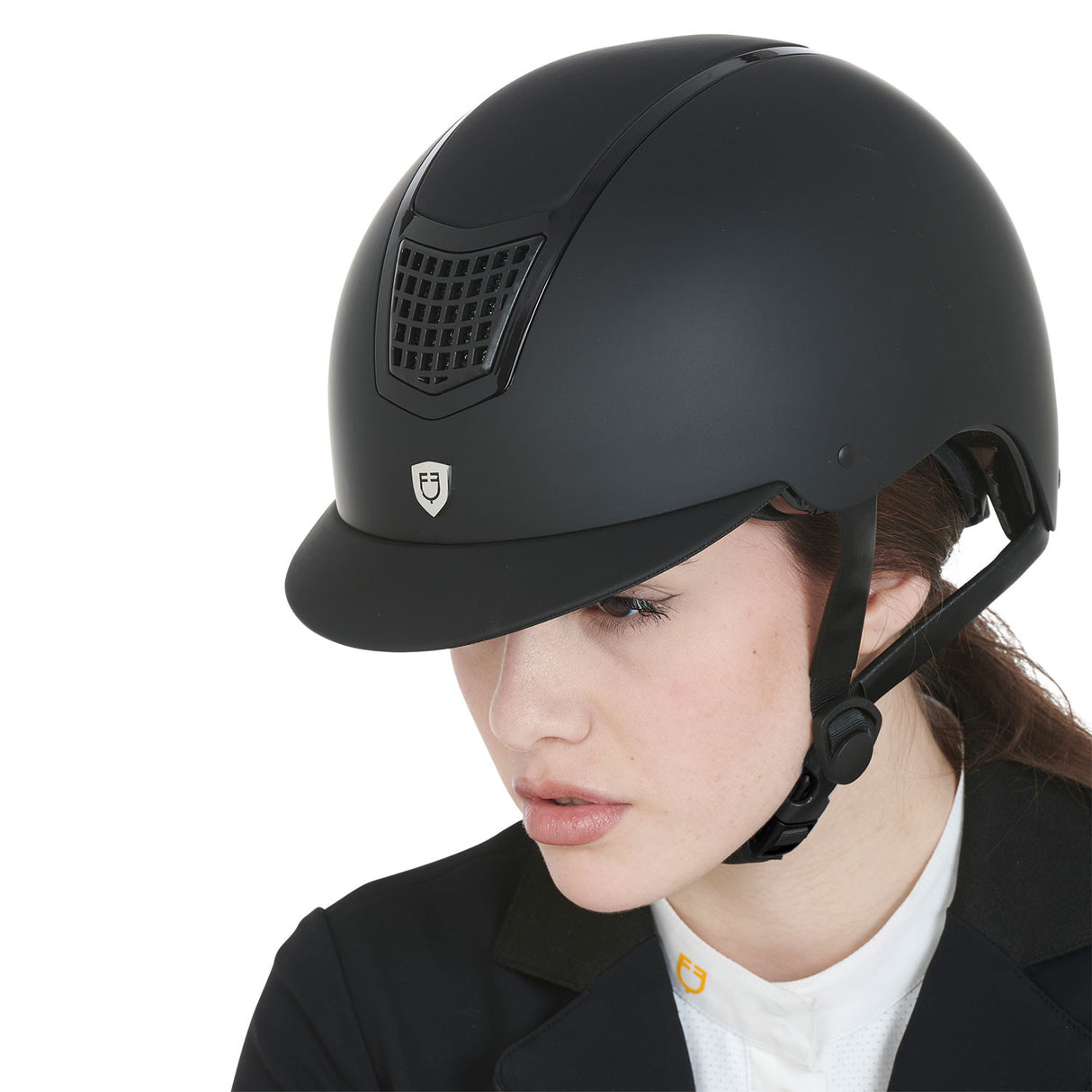 Ultra light helmet with polished frame homologation EN 1384-2023