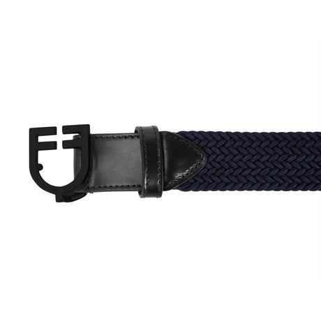 Elastic belt with black logoed buckle